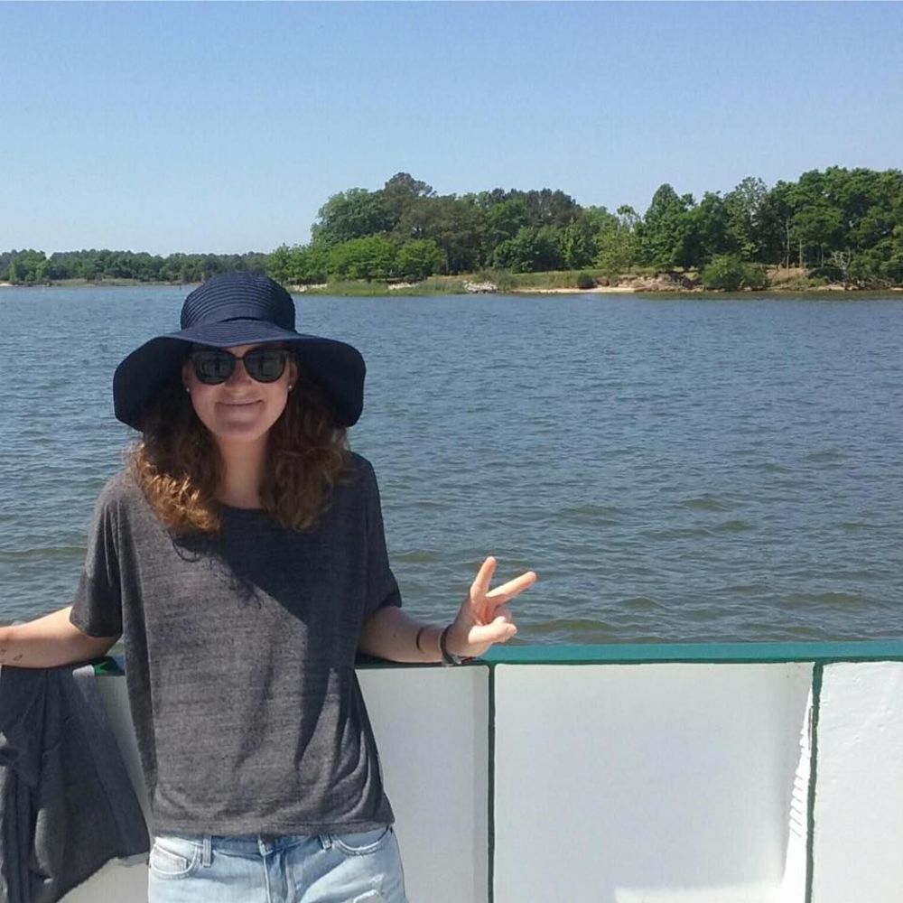 Meet your Posher, Currie